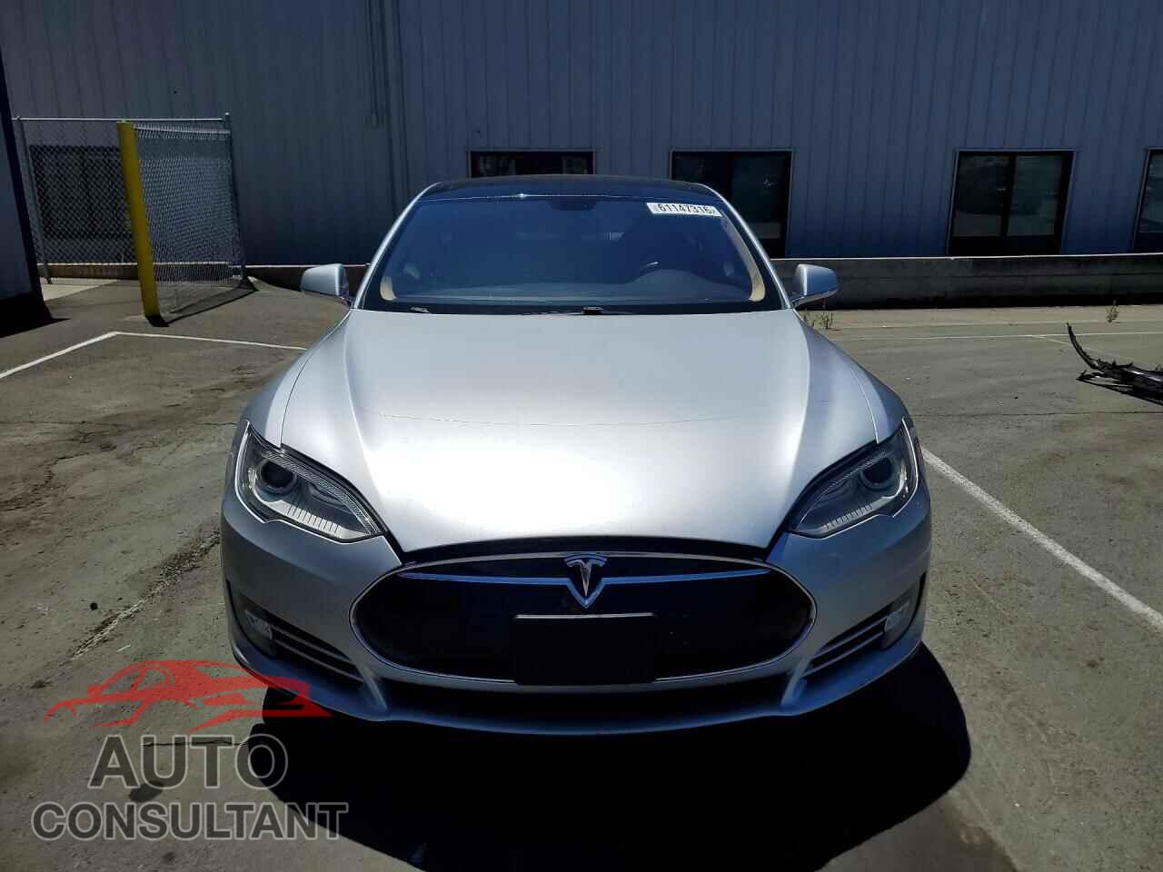 TESLA MODEL S 2013 - 5YJSA1CN3DFP13548