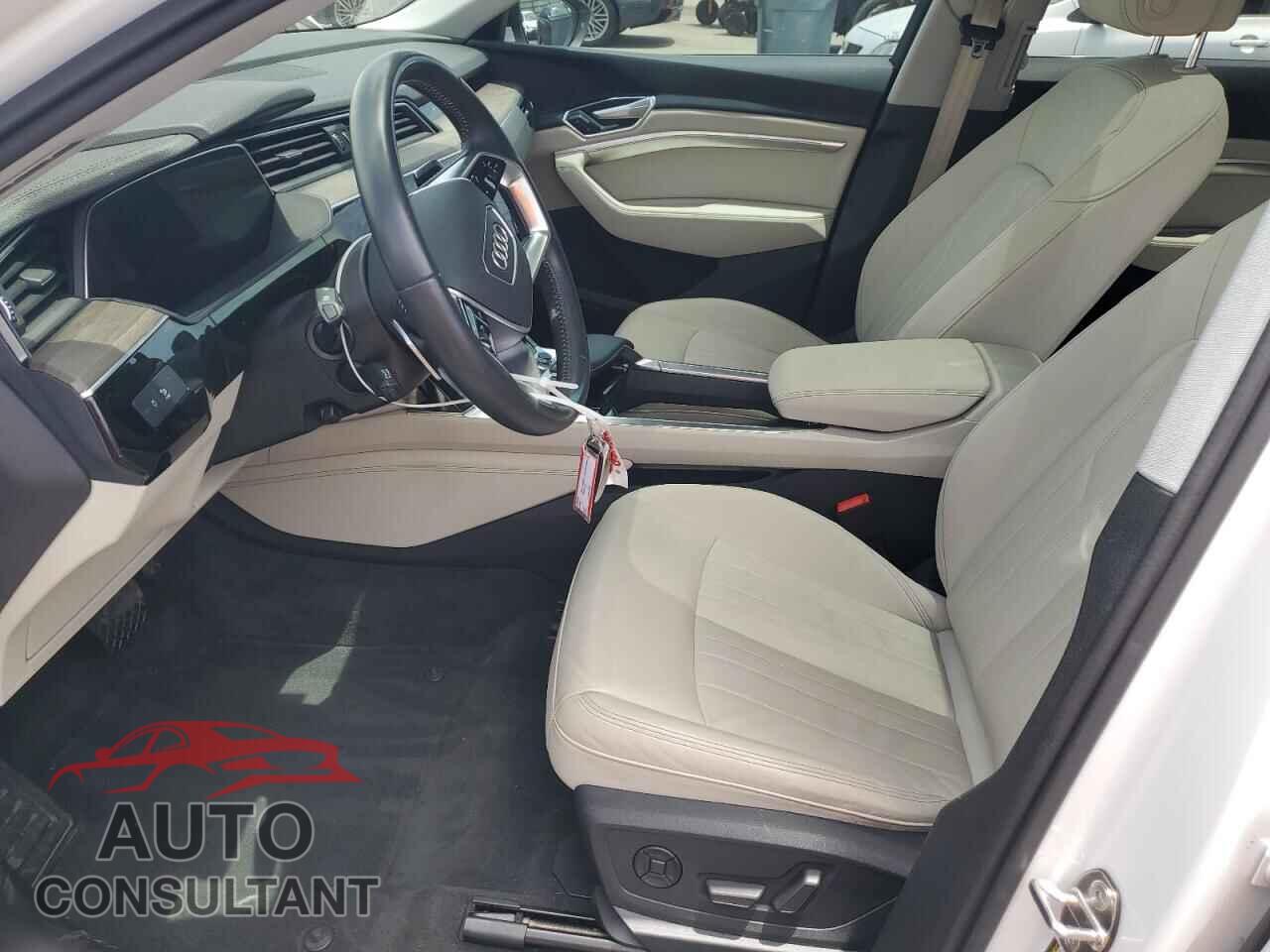 AUDI E-TRON 2021 - WA1AAAGE2MB012681