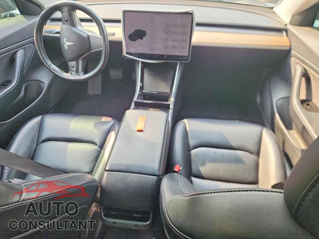 TESLA MODEL 3 2019 - 5YJ3E1EA1KF399432