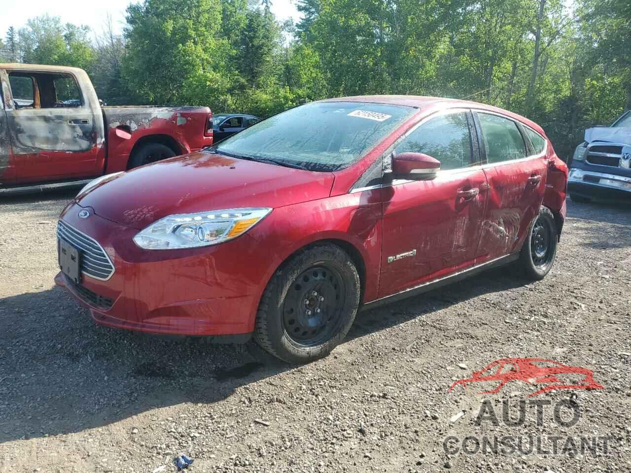 FORD FOCUS 2017 - 1FADP3R43HL293073