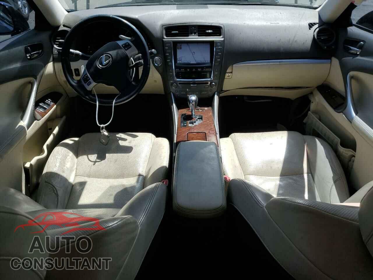 LEXUS IS 2012 - JTHBE5C28C5028963