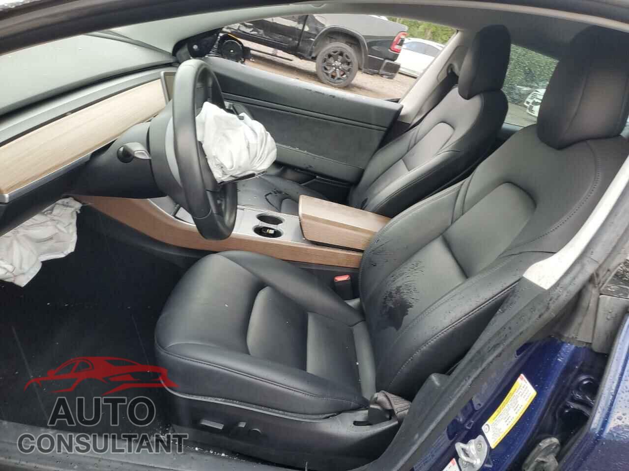 TESLA MODEL 3 2018 - 5YJ3E1EB1JF109780