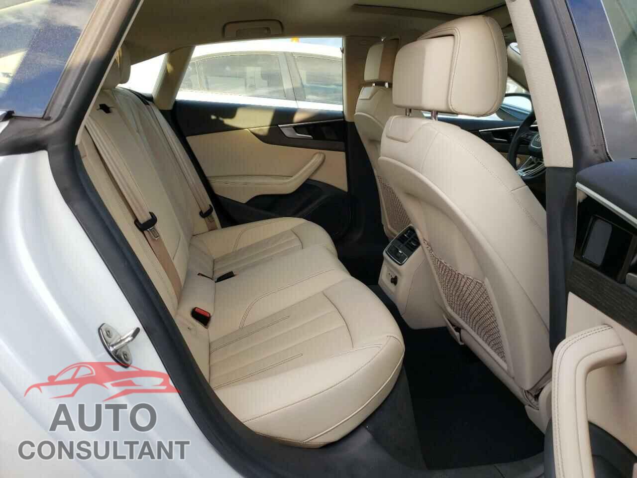 AUDI A5 2021 - WAUCBCF56MA061636