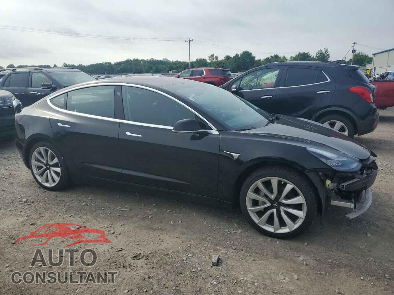 TESLA MODEL 3 2018 - 5YJ3E1EA7JF074735