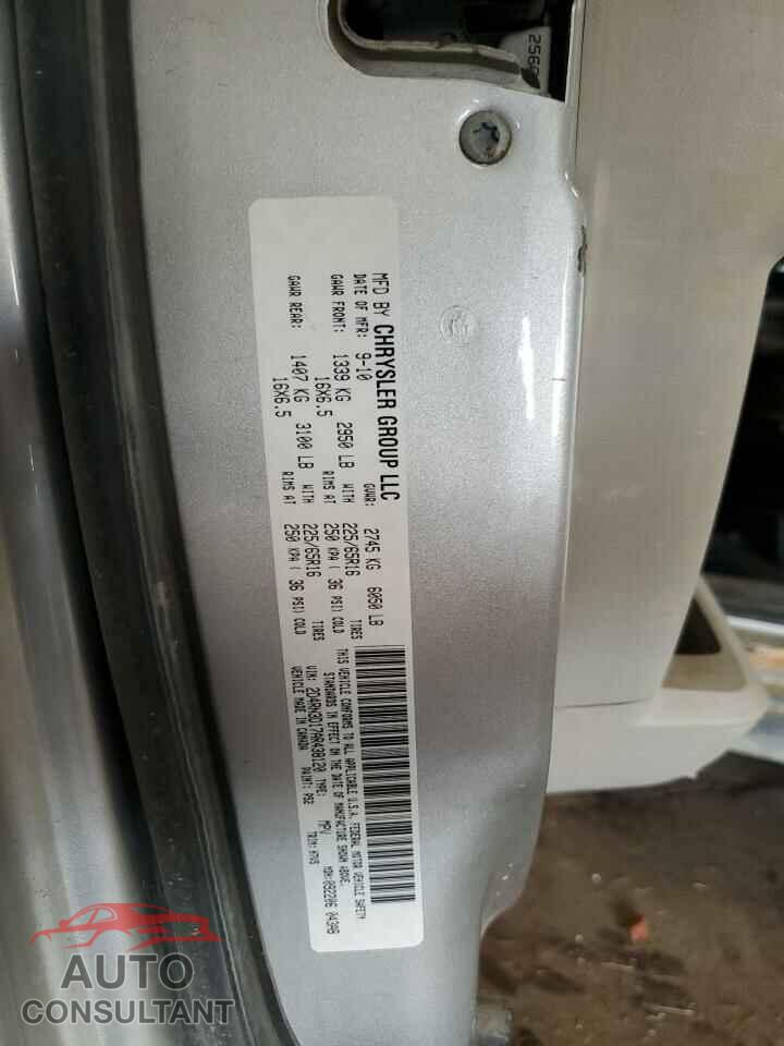 DODGE CARAVAN 2010 - 2D4RN3D17AR438120