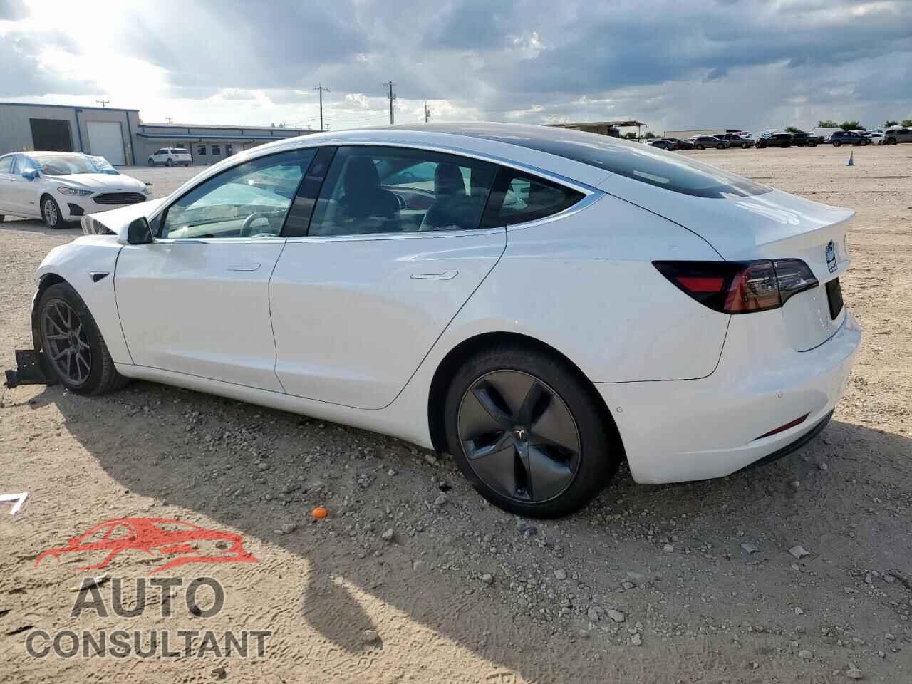 TESLA MODEL 3 2019 - 5YJ3E1EA2KF415928
