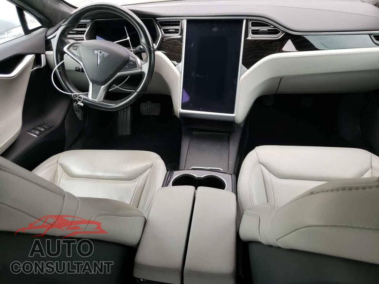 TESLA MODEL S 2016 - 5YJSA1E20GF150014