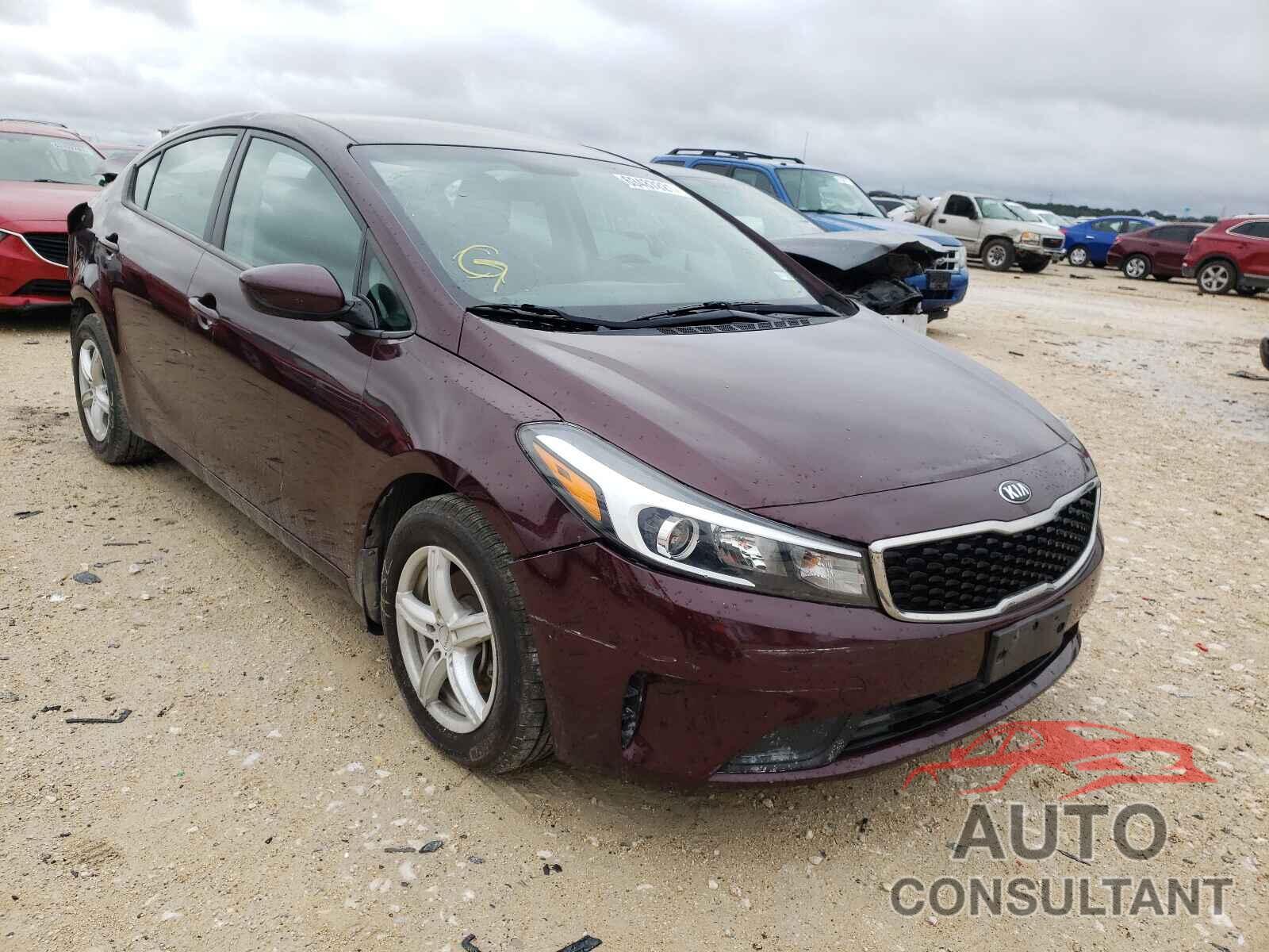 KIA FORTE 2018 - 3KPFK4A79JE228188