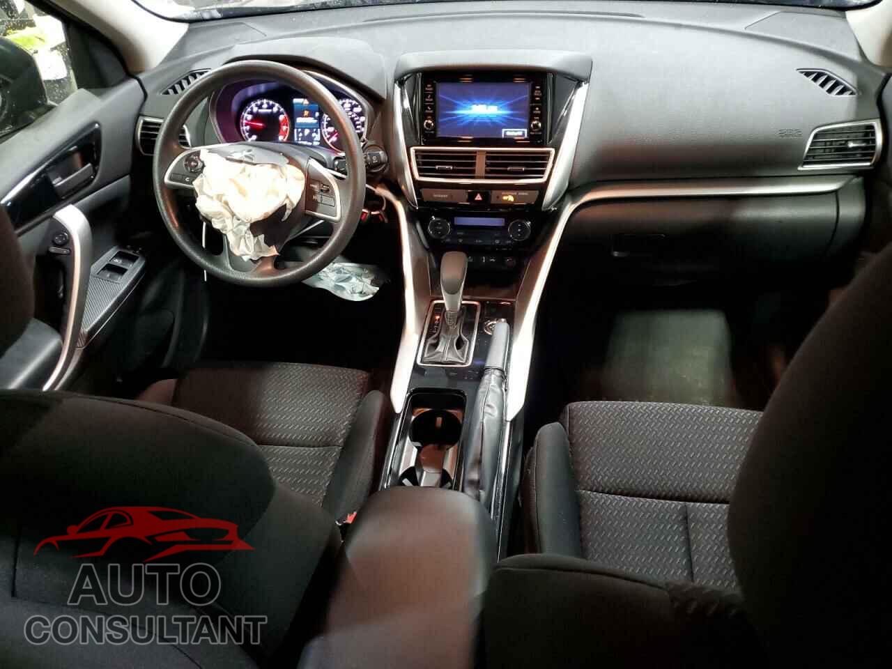 MITSUBISHI ECLIPSE 2018 - JA4AT3AA1JZ067363