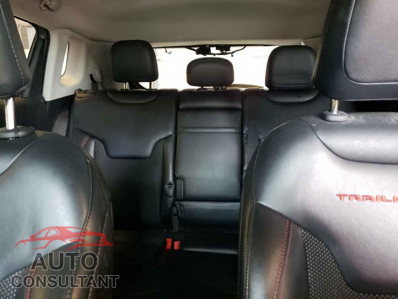 JEEP COMPASS 2019 - 3C4NJDDB7KT671709