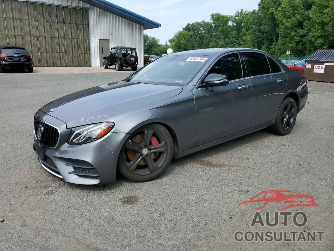 MERCEDES-BENZ E-CLASS 2017 - WDDZF4KBXHA156988
