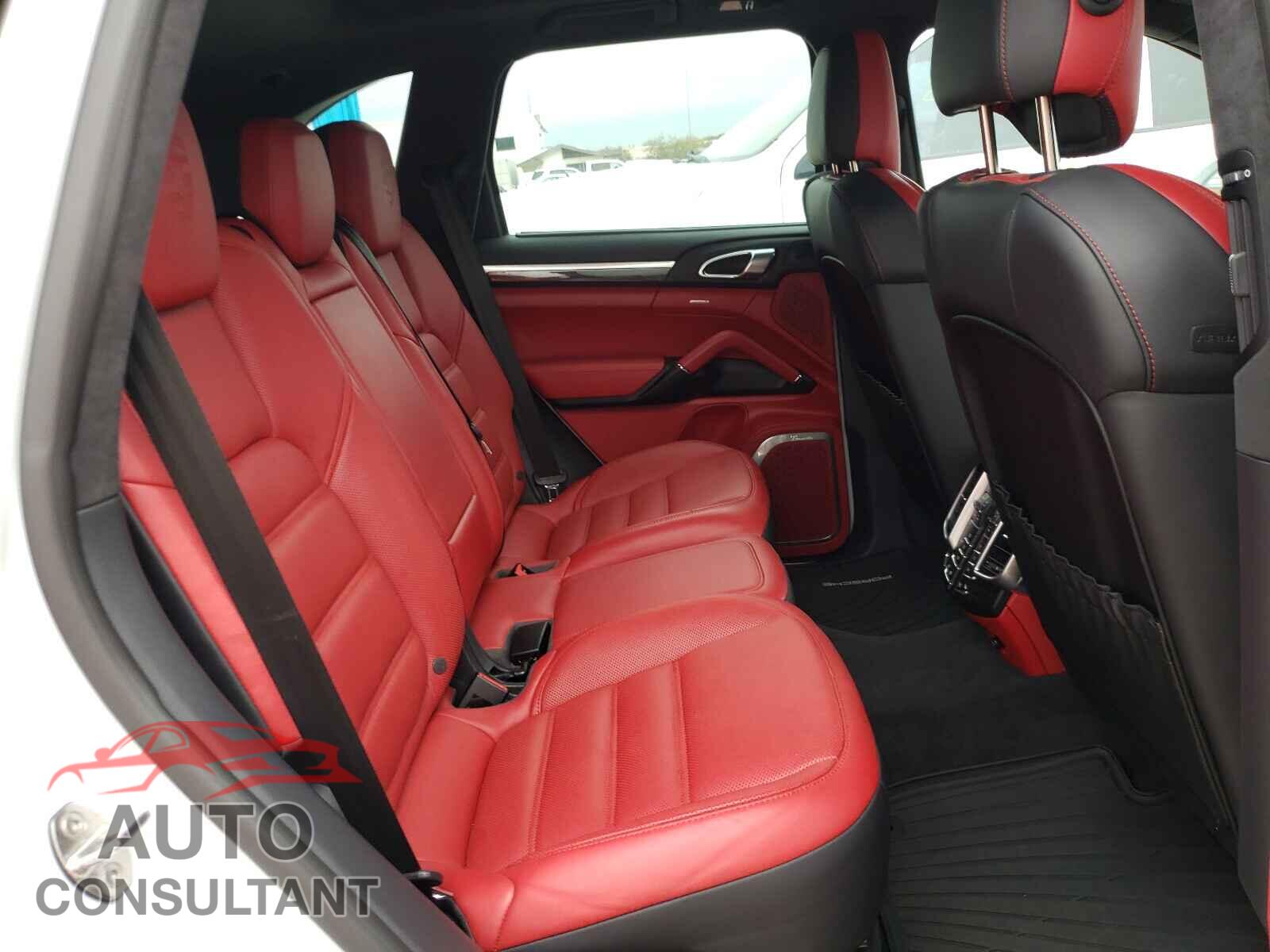 PORSCHE CAYENNE 2016 - WP1AC2A24GLA86864