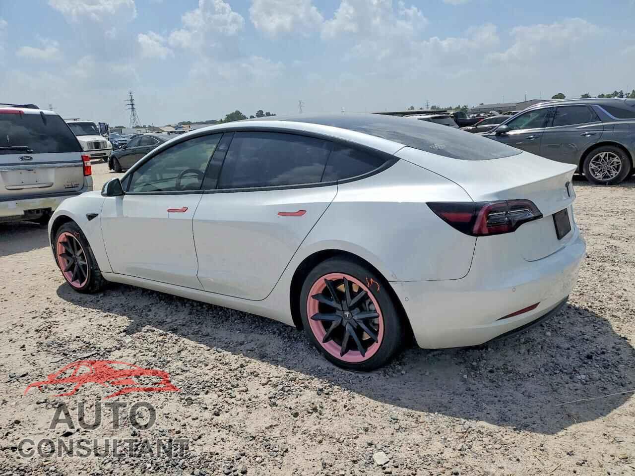 TESLA MODEL 3 2021 - 5YJ3E1EA6MF994909