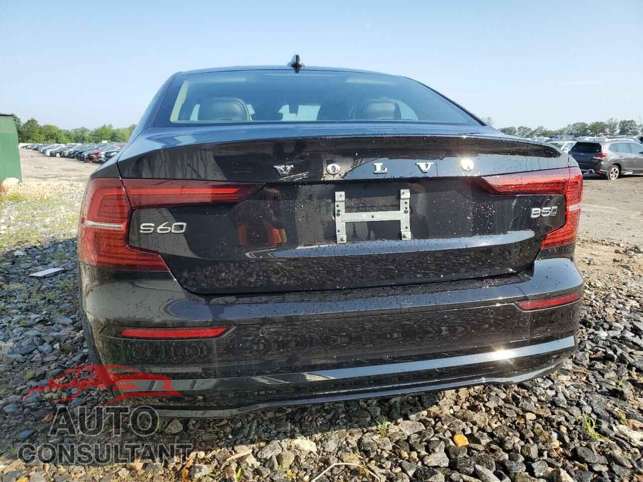 VOLVO S60 CORE 2024 - 7JRL12TK2RG323152