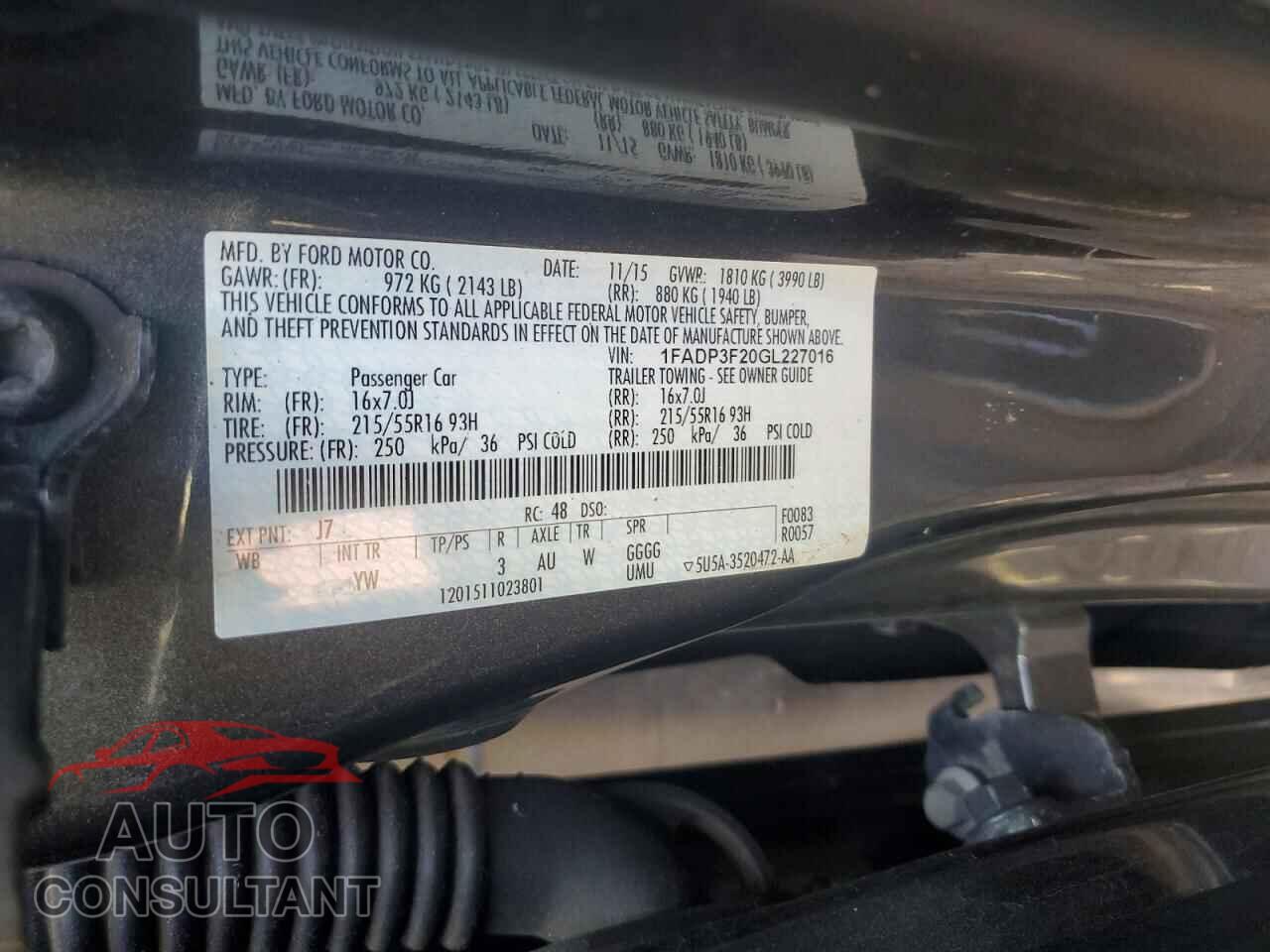 FORD FOCUS 2016 - 1FADP3F20GL227016