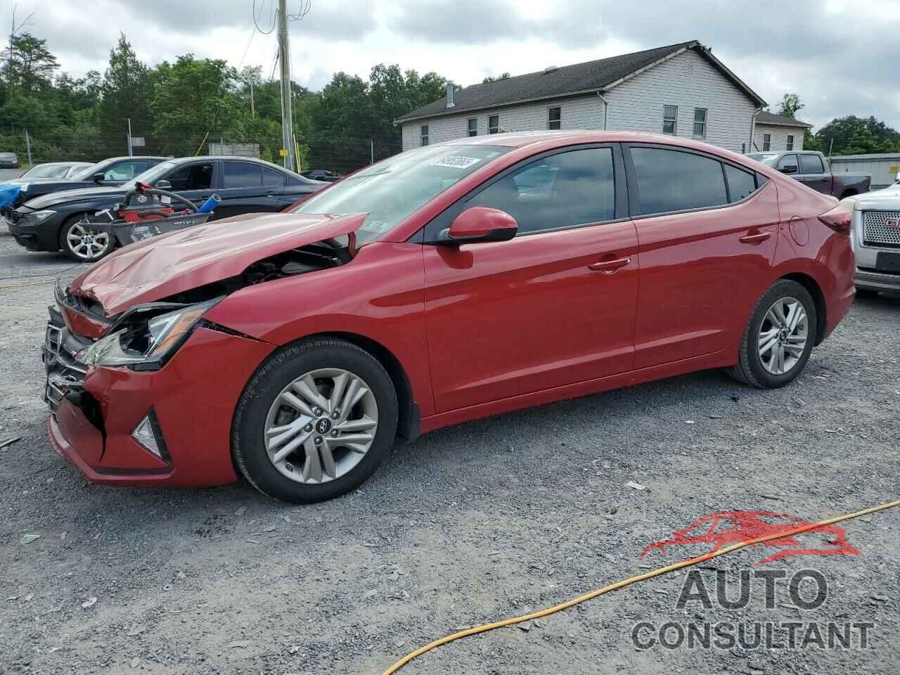 HYUNDAI ELANTRA 2019 - KMHD84LFXKU860027