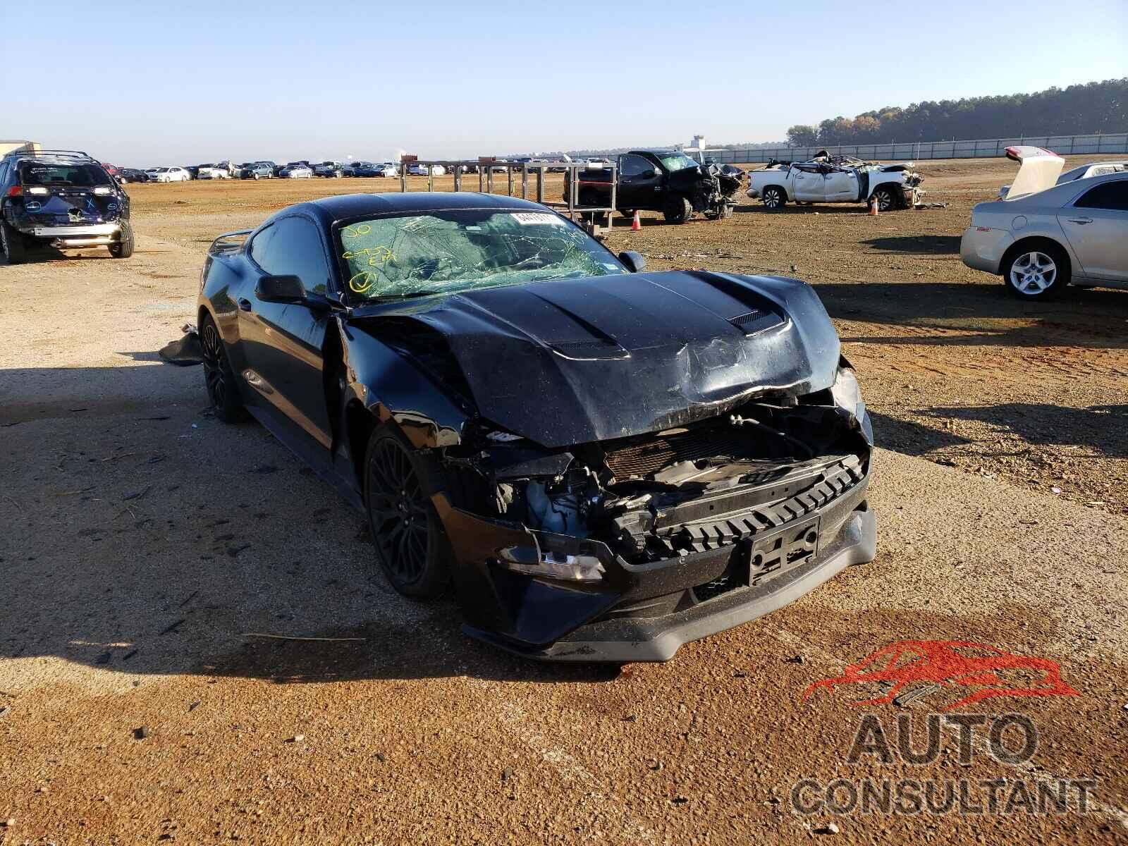 FORD MUSTANG 2019 - 1FA6P8CF3K5188013