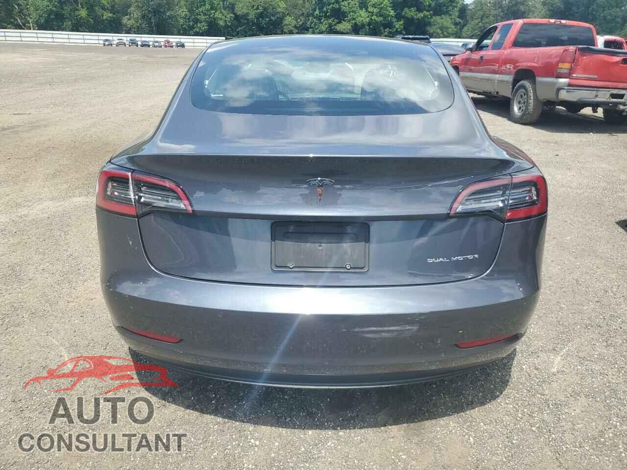 TESLA MODEL 3 2020 - 5YJ3E1EB4LF807089