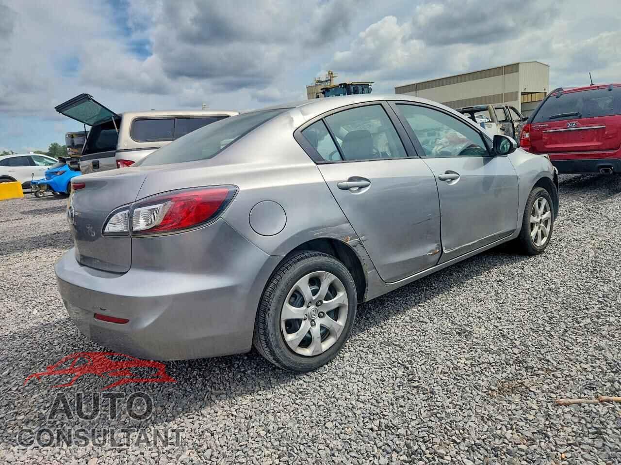 MAZDA 3 2013 - JM1BL1TF2D1813264