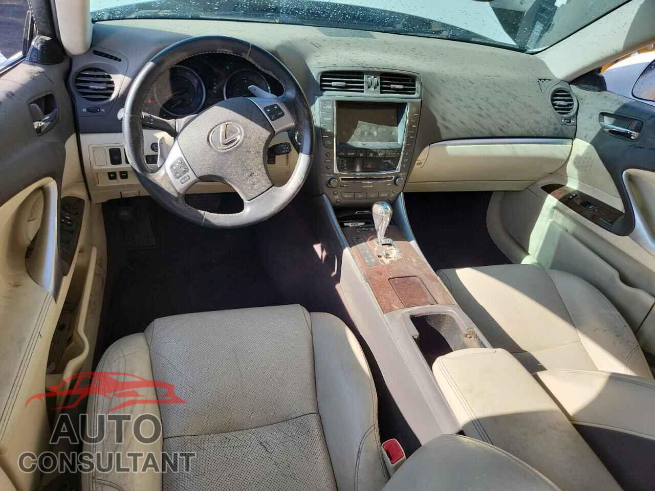 LEXUS IS 2012 - JTHBE5C29C5030771