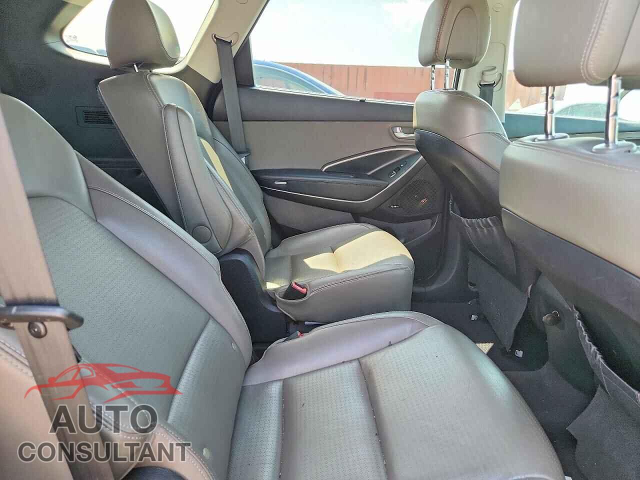 HYUNDAI SANTA FE 2013 - KM8SR4HF2DU018475
