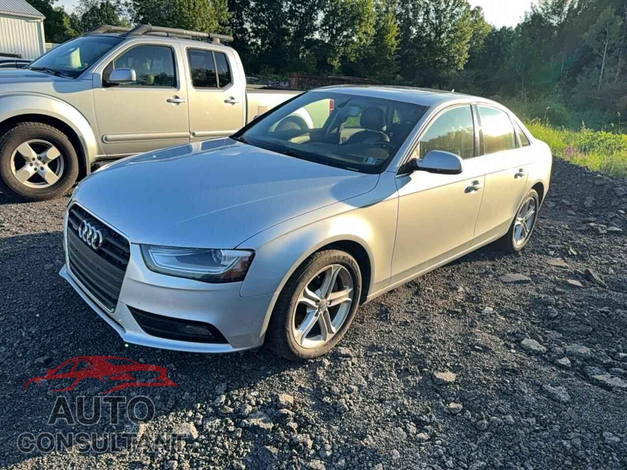 AUDI A4 2013 - WAUDFAFL6DN039835