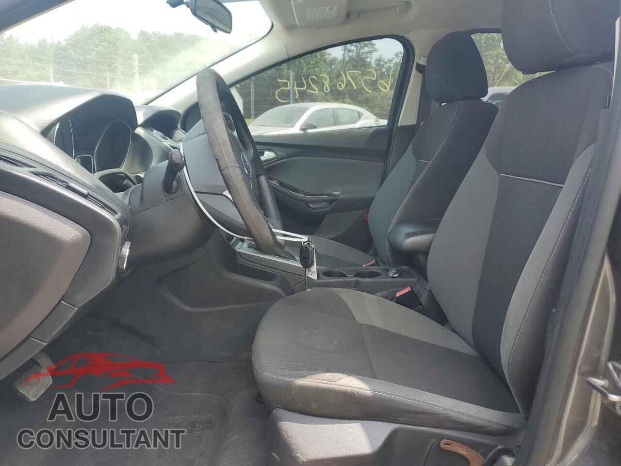 FORD FOCUS 2013 - 1FADP3F27DL135638