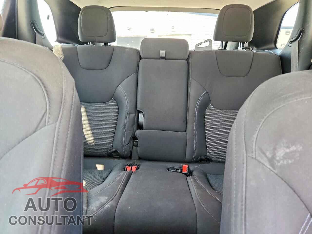 JEEP CHEROKEE 2021 - 1C4PJMCB3MD242568