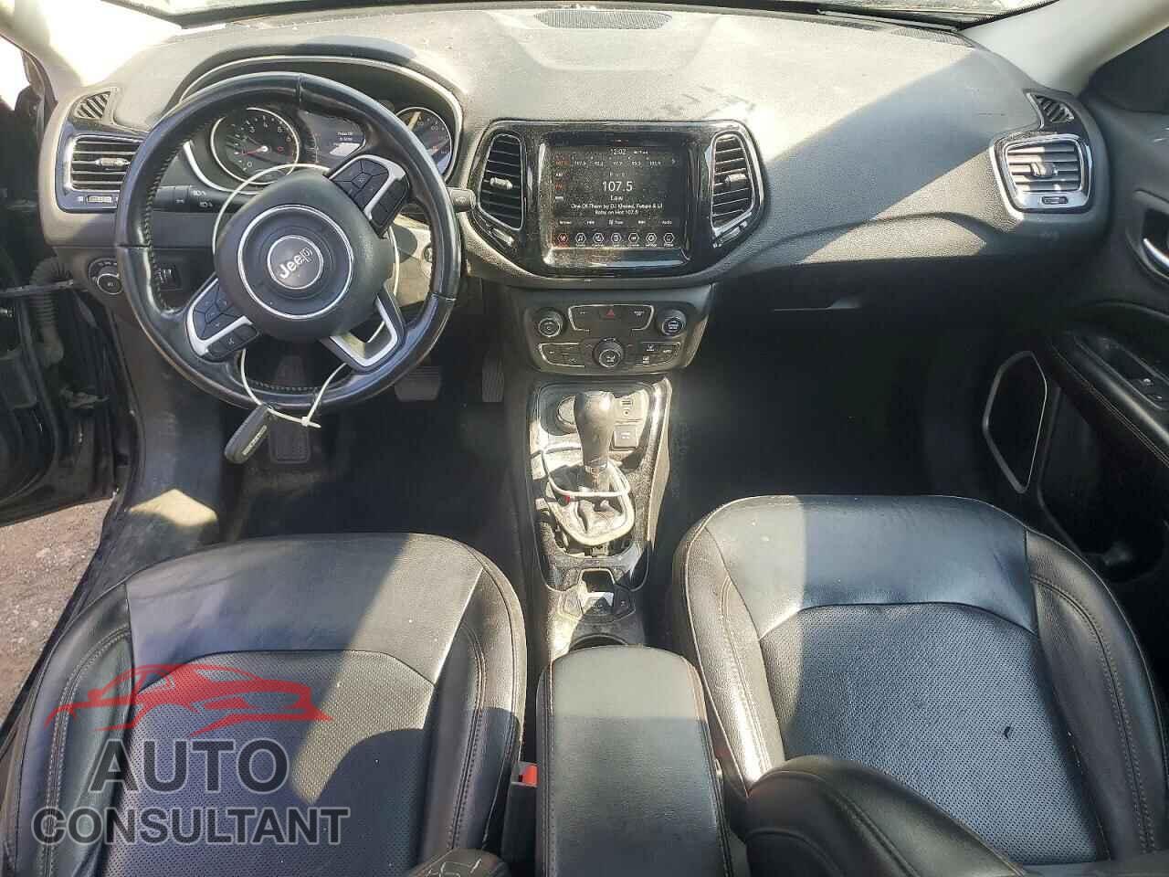 JEEP COMPASS 2019 - 3C4NJDCB9KT787219