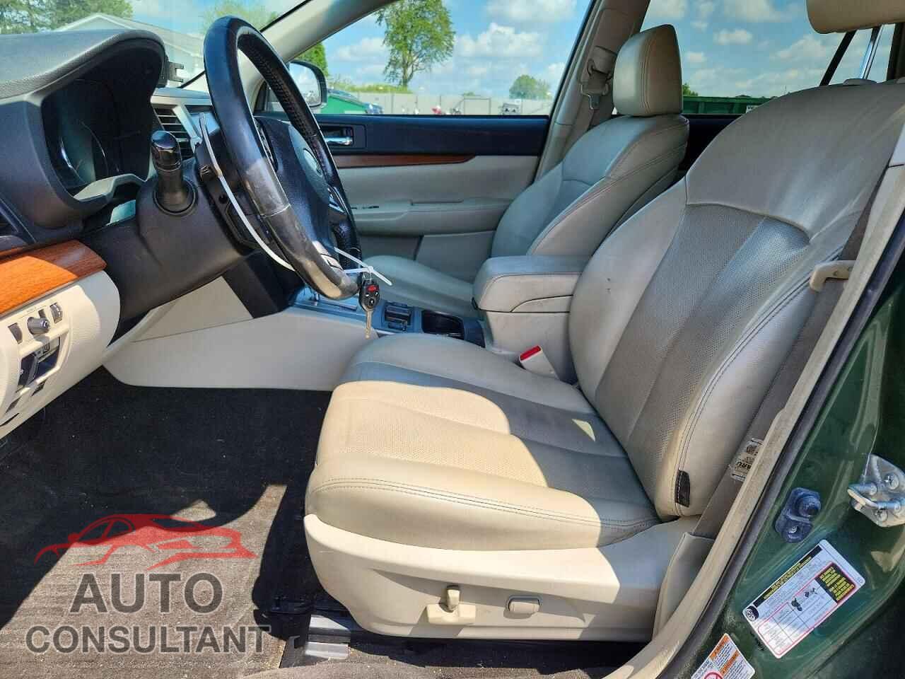 SUBARU OUTBACK 2013 - 4S4BRBLC3D3297474