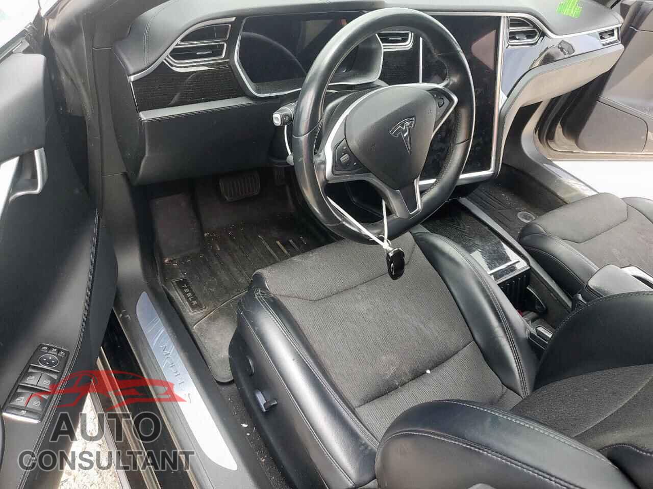 TESLA MODEL S 2017 - 5YJSA1E10HF218689