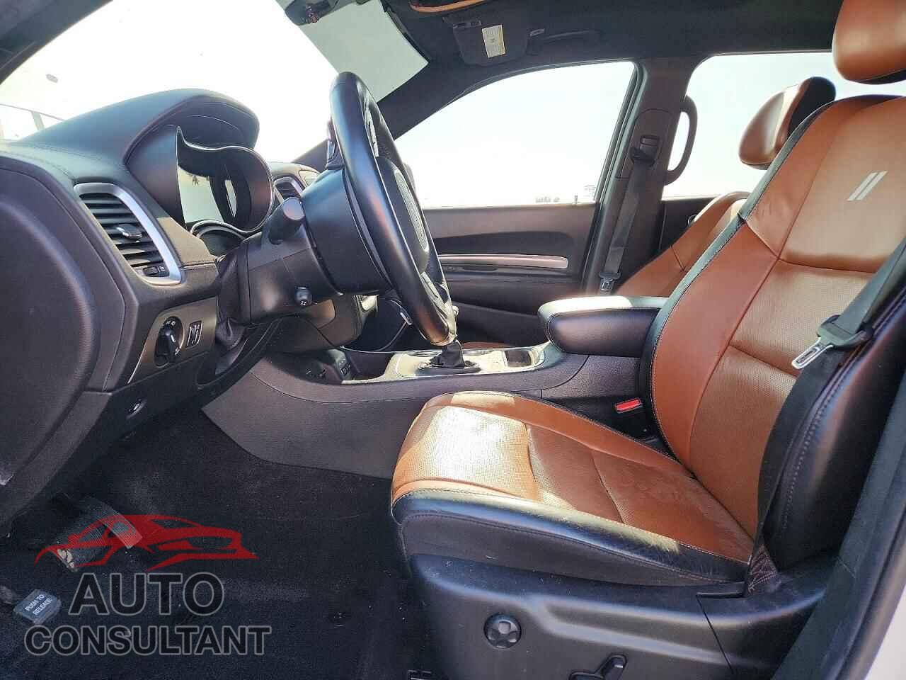 DODGE DURANGO 2018 - 1C4RDJEG1JC393434