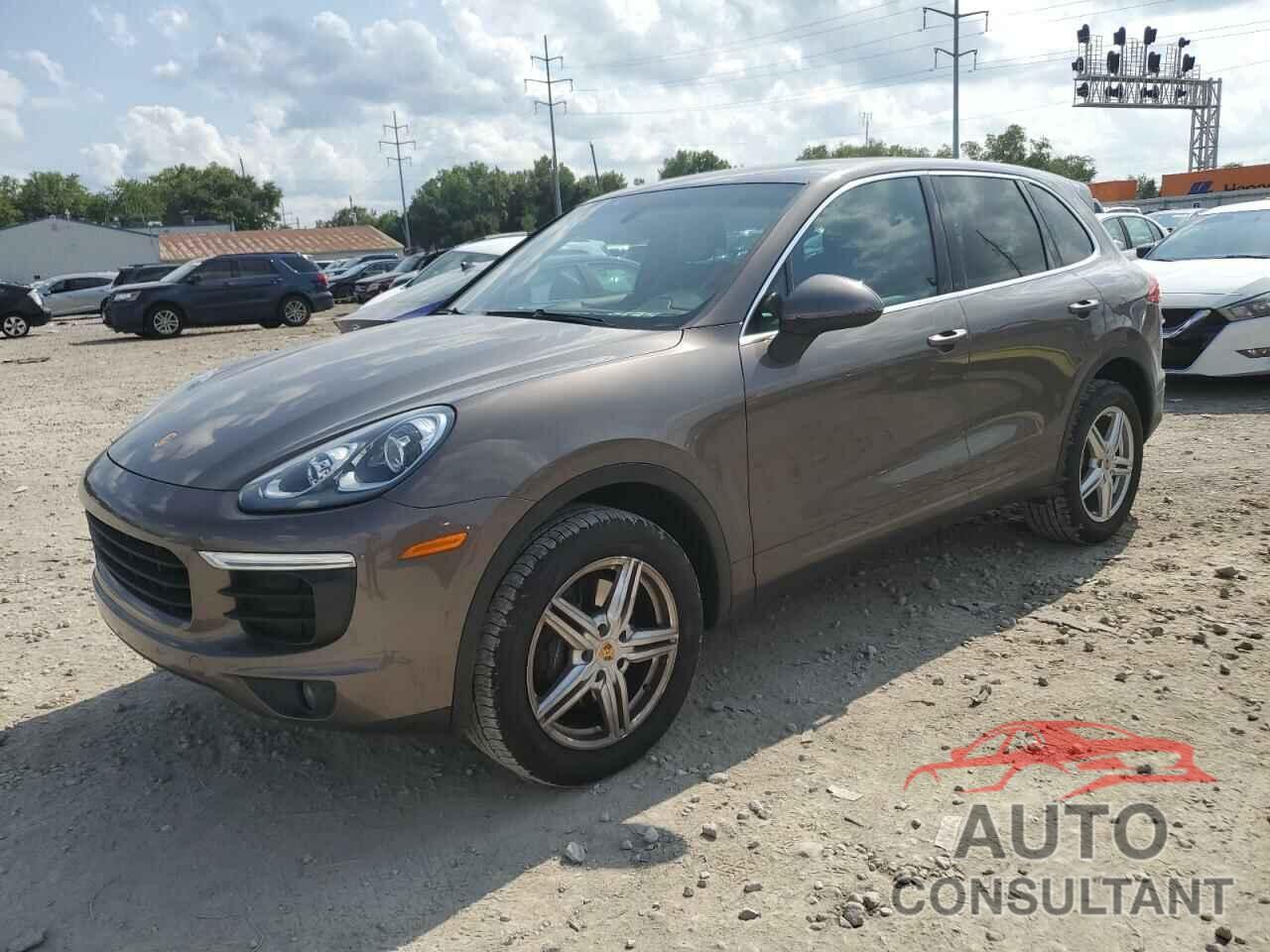 PORSCHE CAYENNE 2016 - WP1AA2A27GKA10681