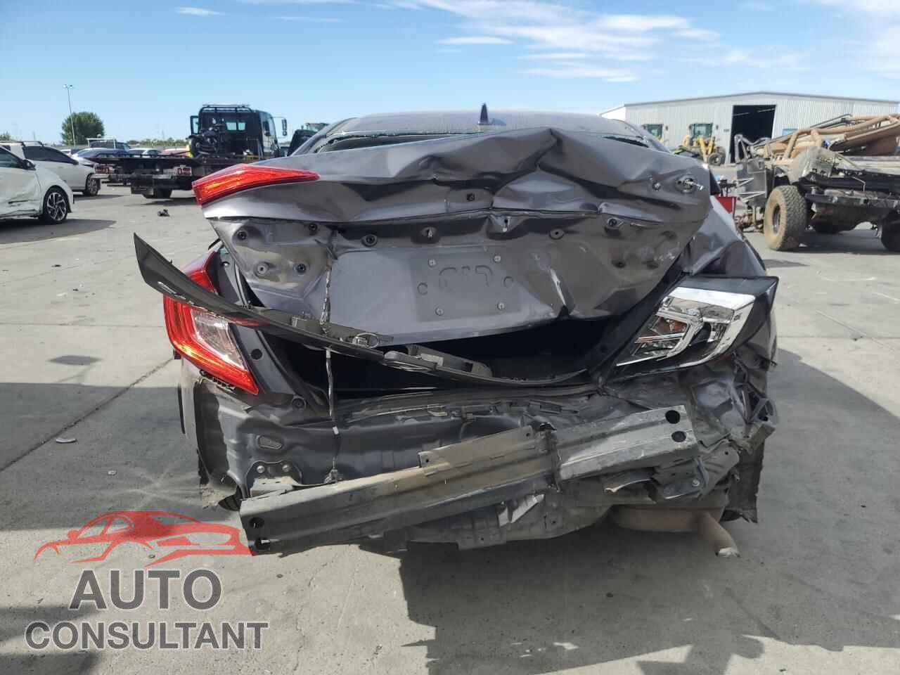 HONDA CIVIC 2017 - 19XFC2F70HE220095