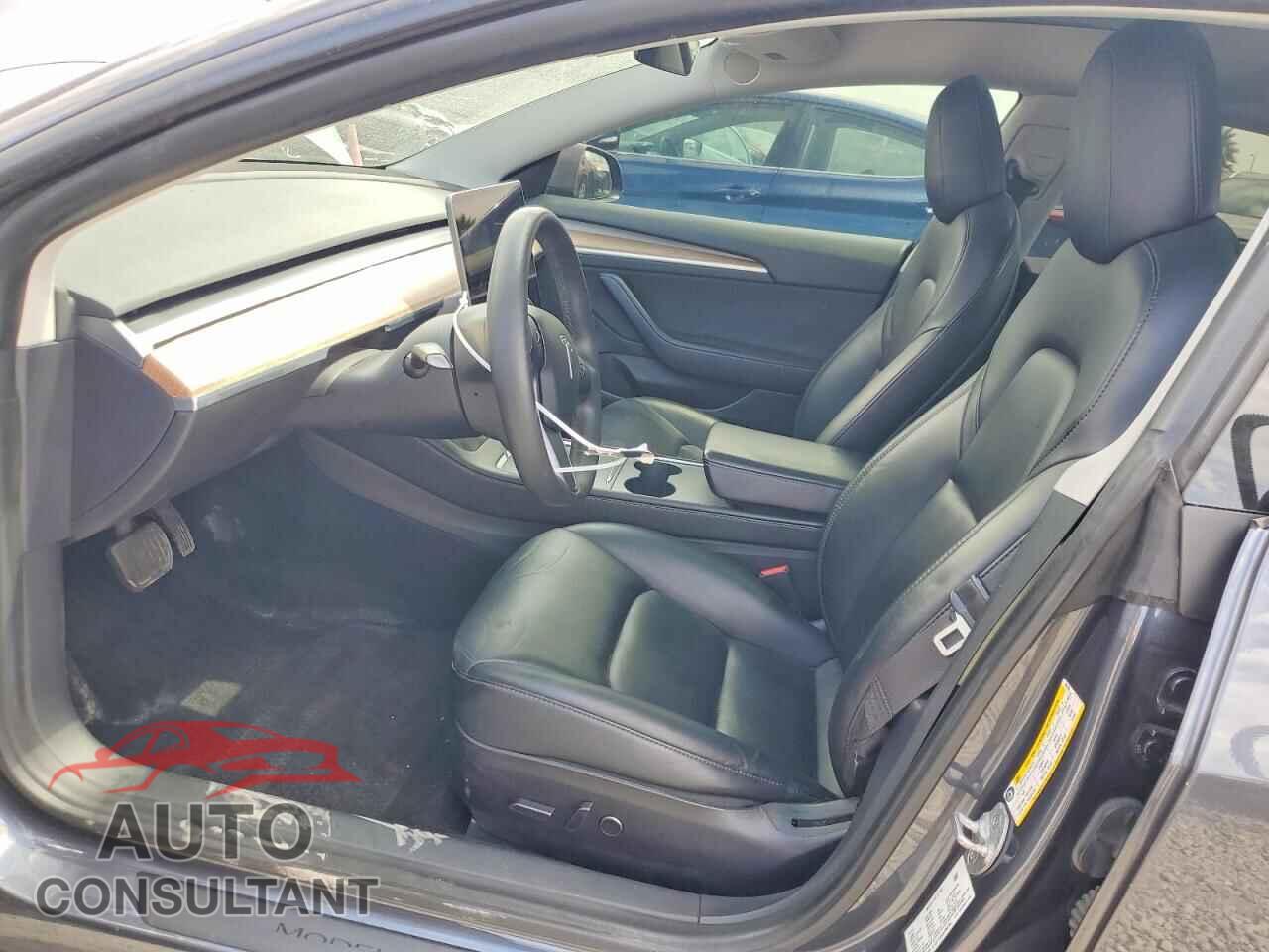 TESLA MODEL 3 2021 - 5YJ3E1EA4MF082392