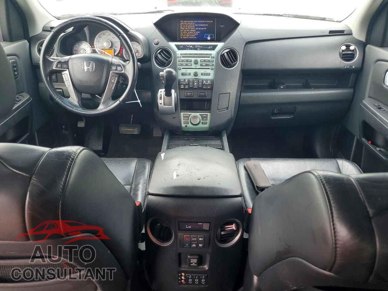 HONDA PILOT 2011 - 5FNYF3H97BB052249