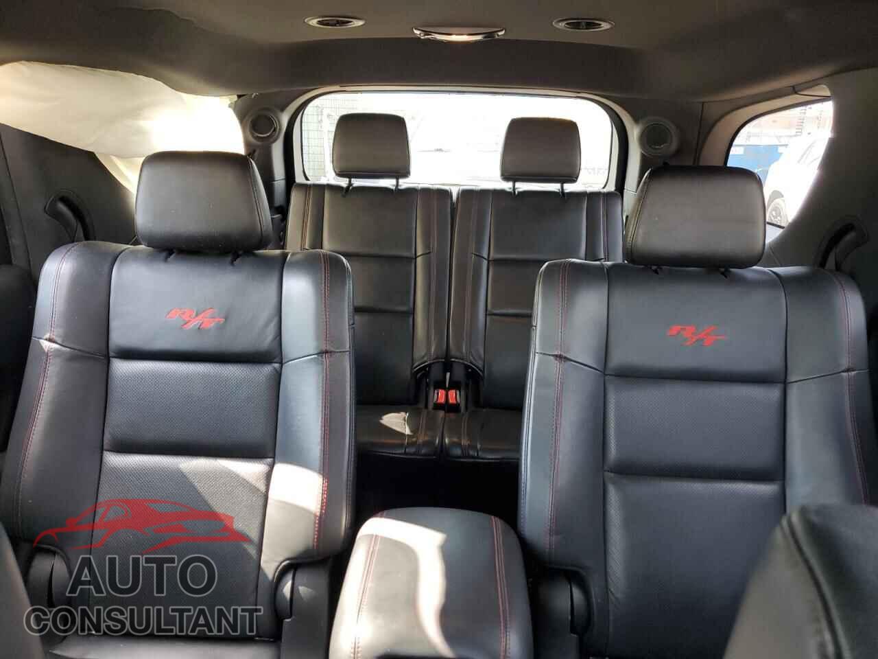 DODGE DURANGO 2018 - 1C4SDJCT0JC272010