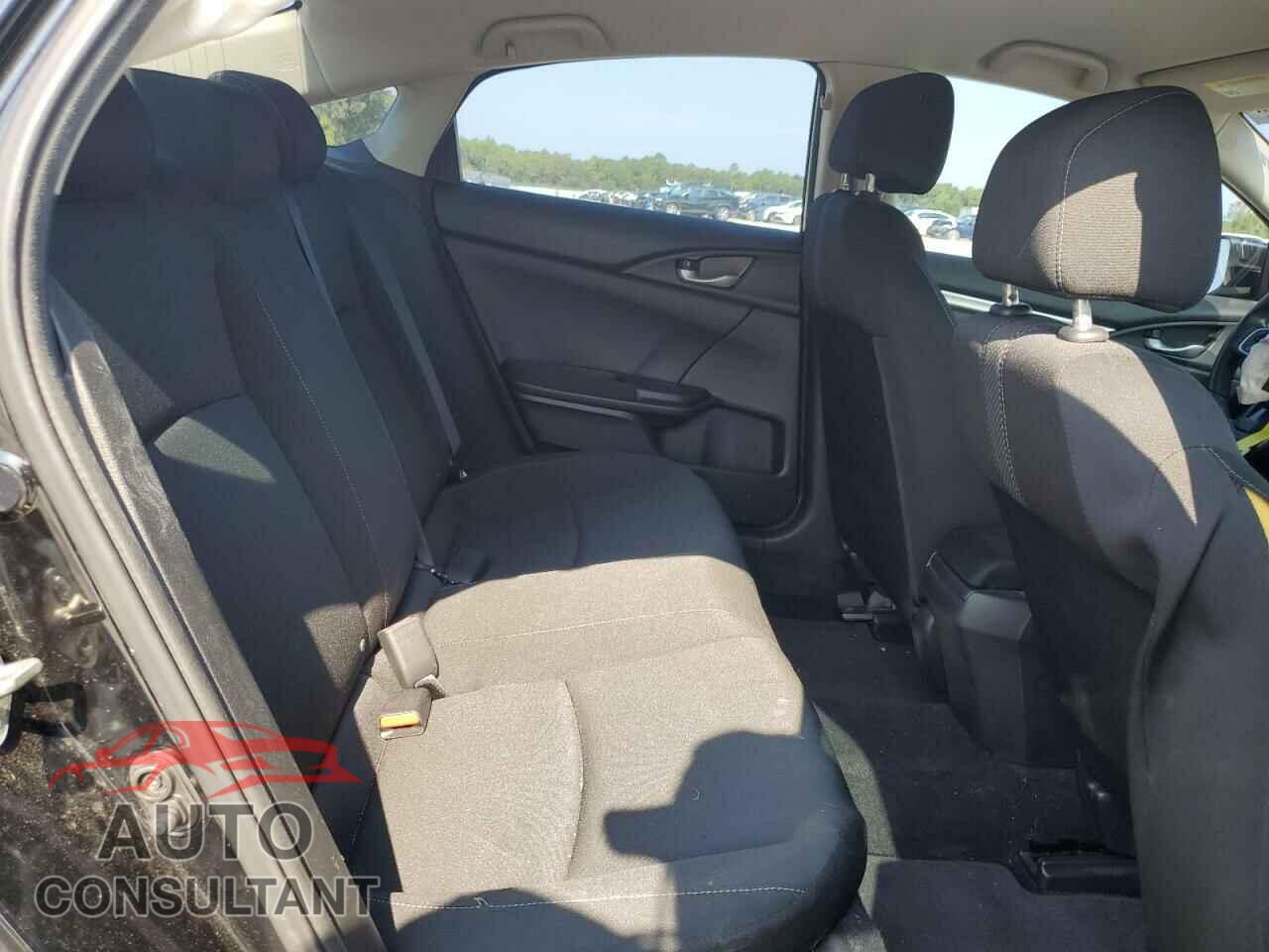 HONDA CIVIC 2019 - 2HGFC2F66KH596126