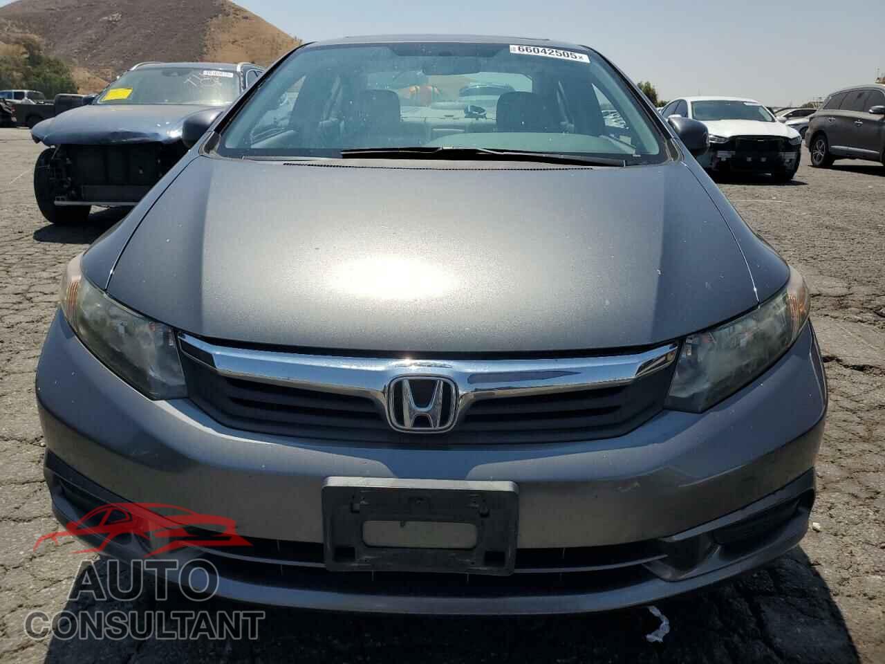 HONDA CIVIC 2012 - 2HGFB2F92CH553045