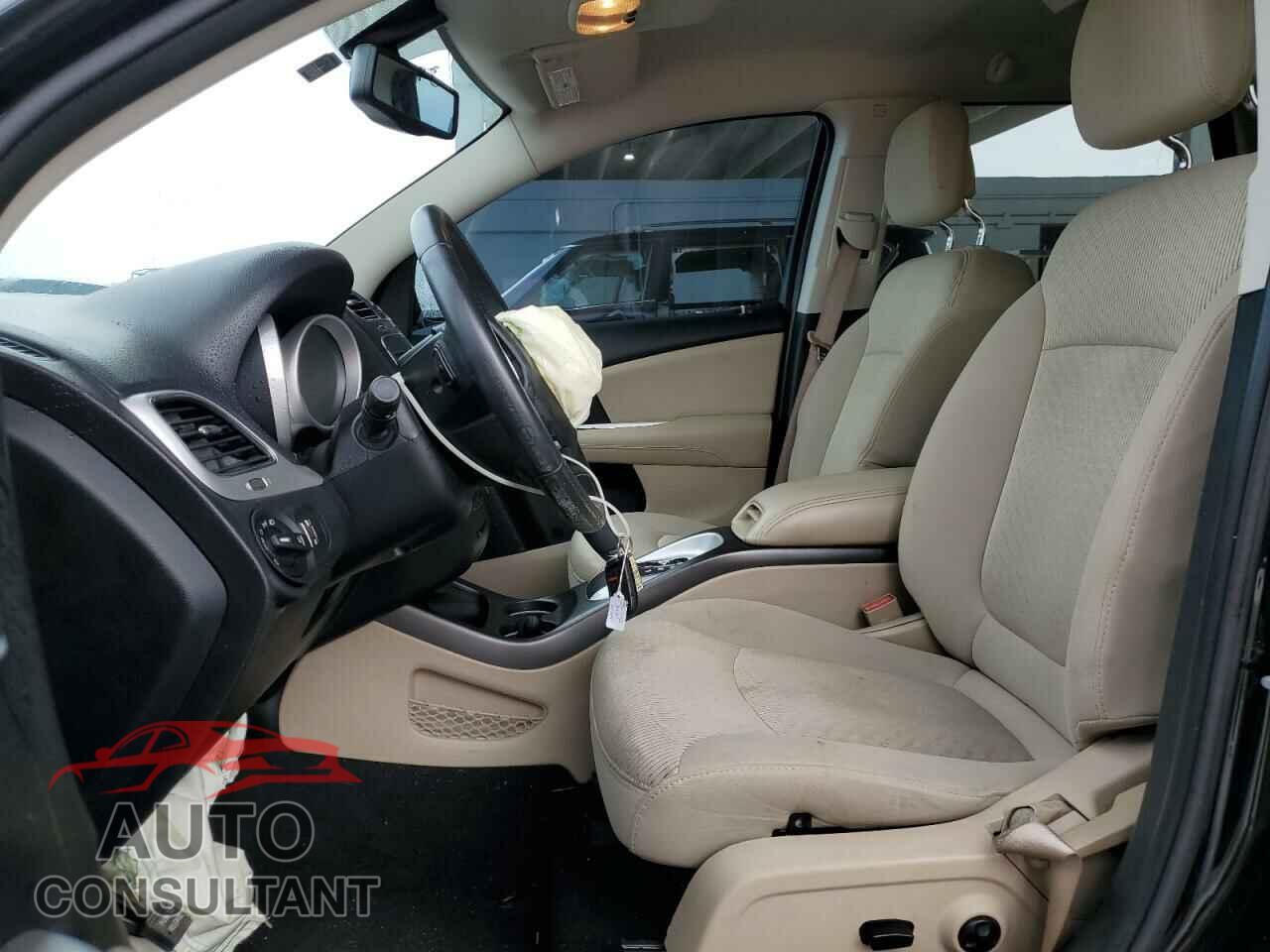 DODGE JOURNEY 2017 - 3C4PDCBG3HT545008