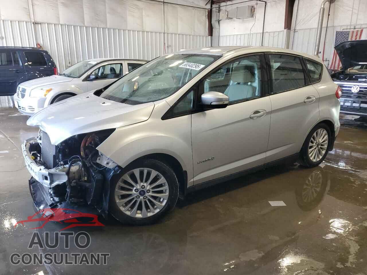 FORD CMAX 2017 - 1FADP5AU2HL101830