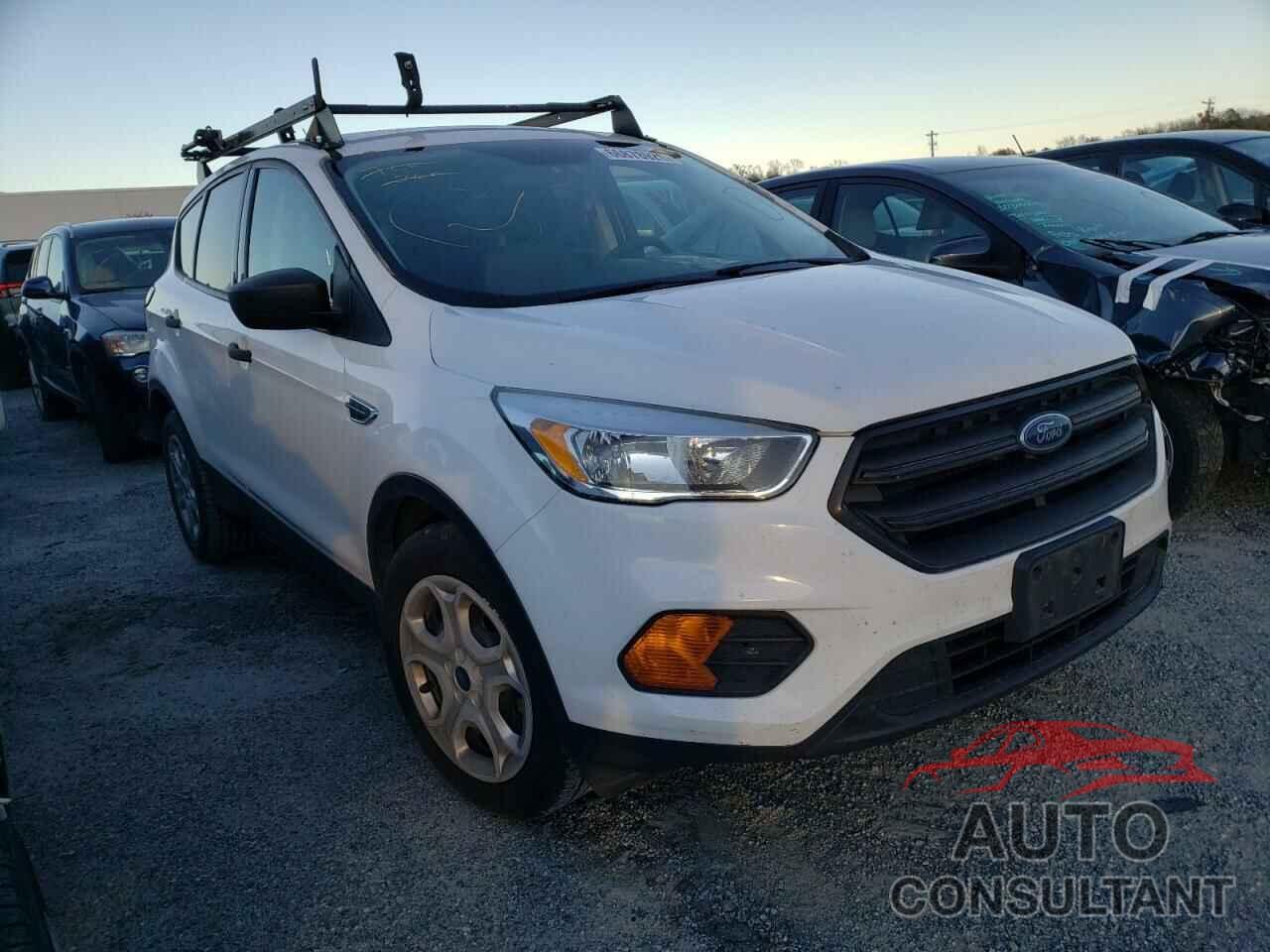FORD ESCAPE 2017 - 1FMCU0F78HUA84557