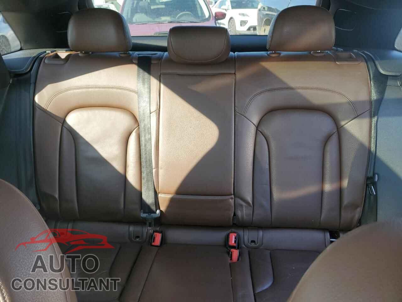 AUDI Q3 2016 - WA1JFCFS5GR022041