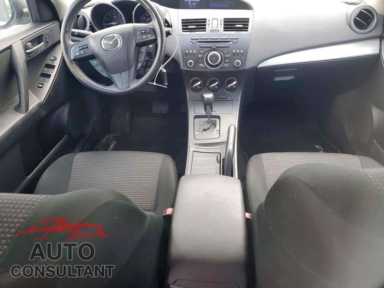 MAZDA 3 2013 - JM1BL1U78D1830593
