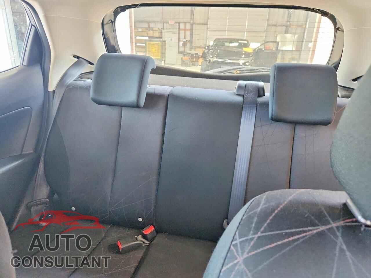 MAZDA 2 2014 - JM1DE1KY6E0183584