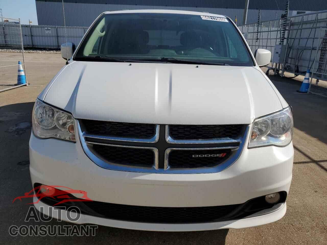 DODGE CARAVAN 2018 - 2C4RDGDG5JR218356