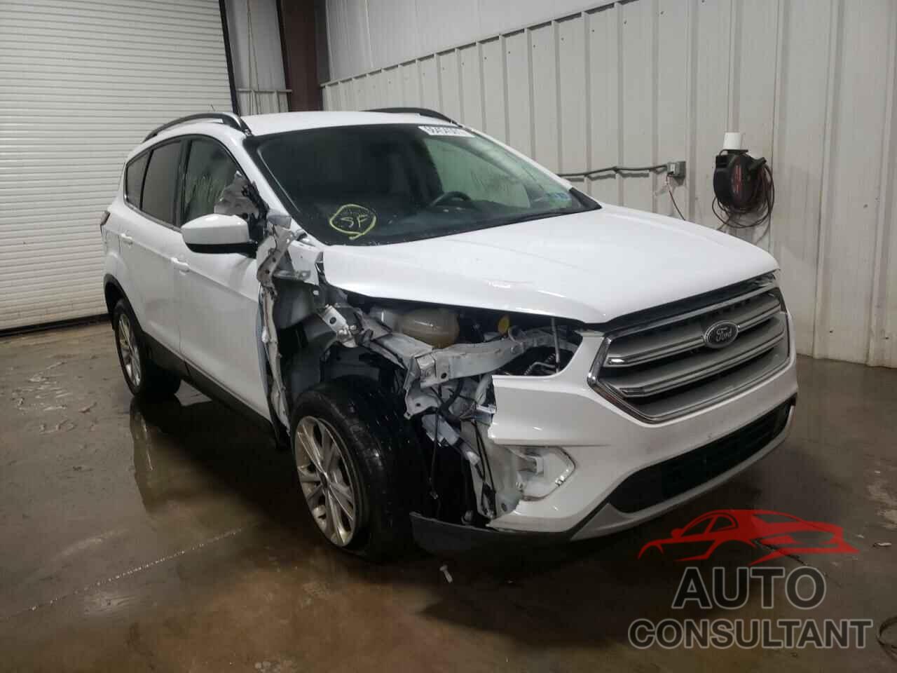 FORD ESCAPE 2018 - 1FMCU9GD6JUD17186
