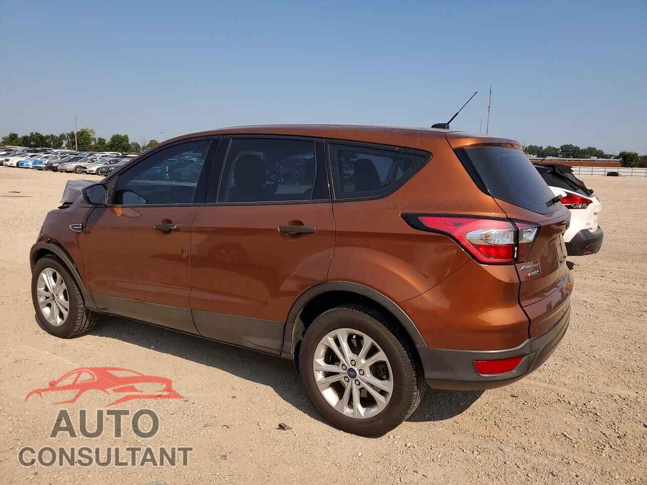 FORD ESCAPE 2017 - 1FMCU0F73HUE07865