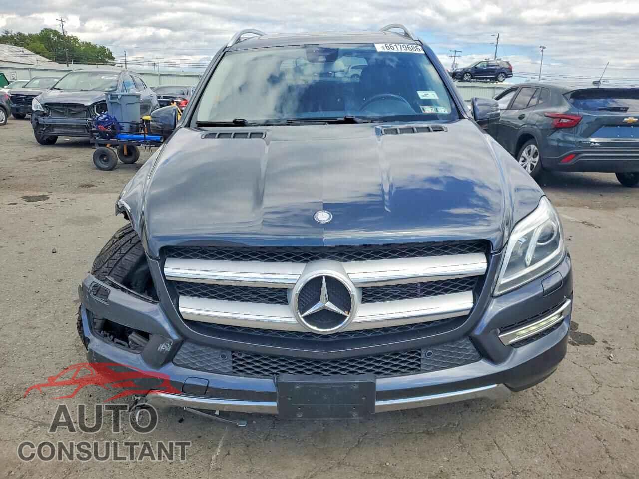 MERCEDES-BENZ GL-CLASS 2015 - 4JGDF6EE7FA517348