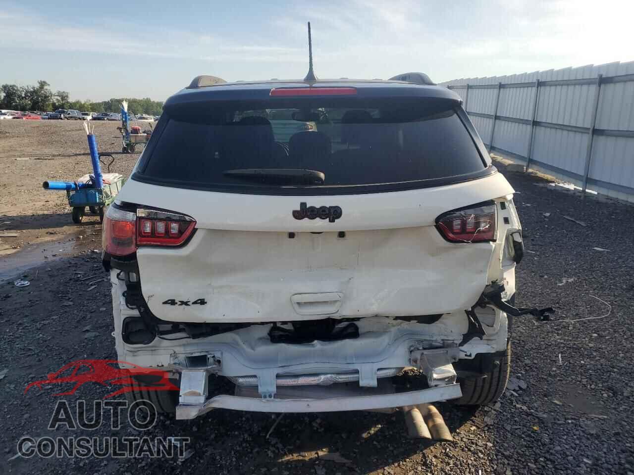 JEEP COMPASS 2019 - 3C4NJDBB9KT661976